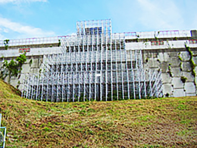架橋記念公園